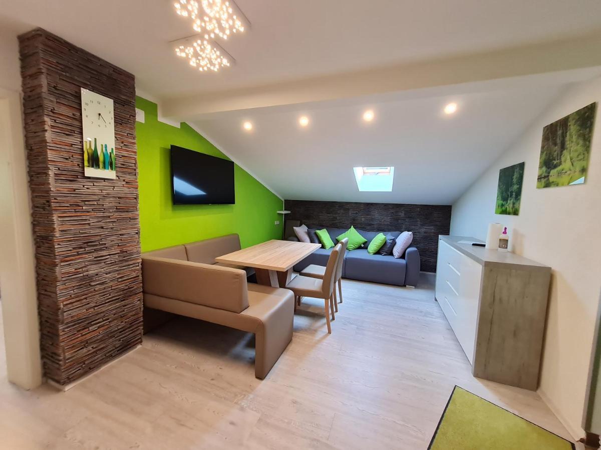Ferienwohnung Sevim Lermoos Ruang foto