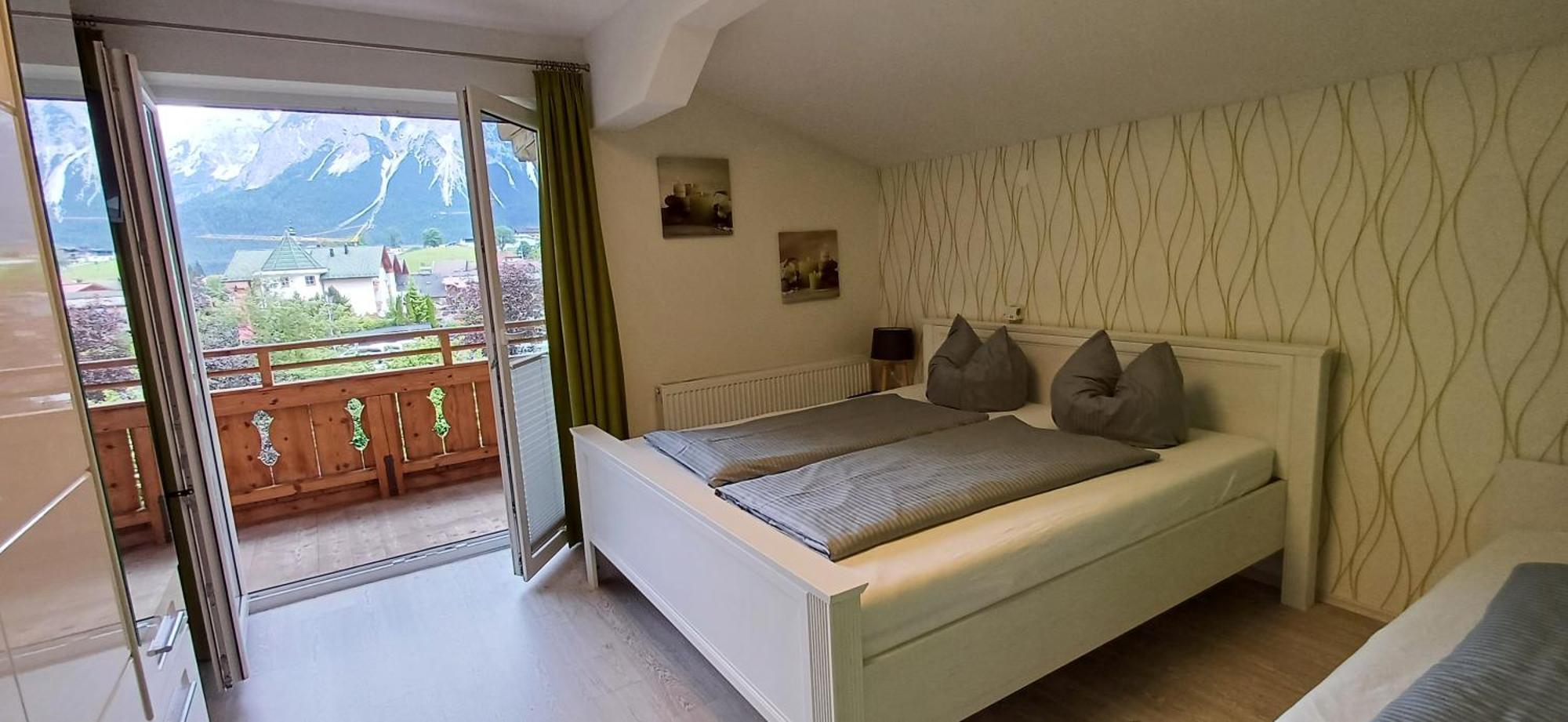 Ferienwohnung Sevim Lermoos Bagian luar foto