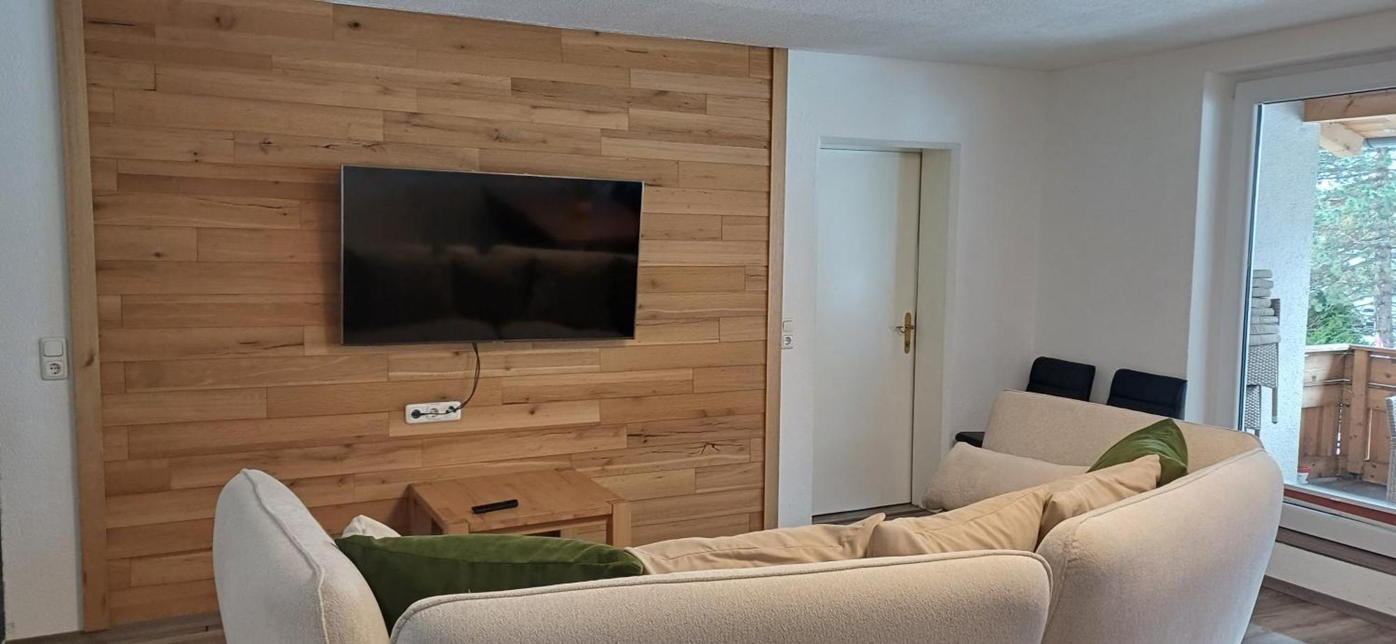 Ferienwohnung Sevim Lermoos Ruang foto